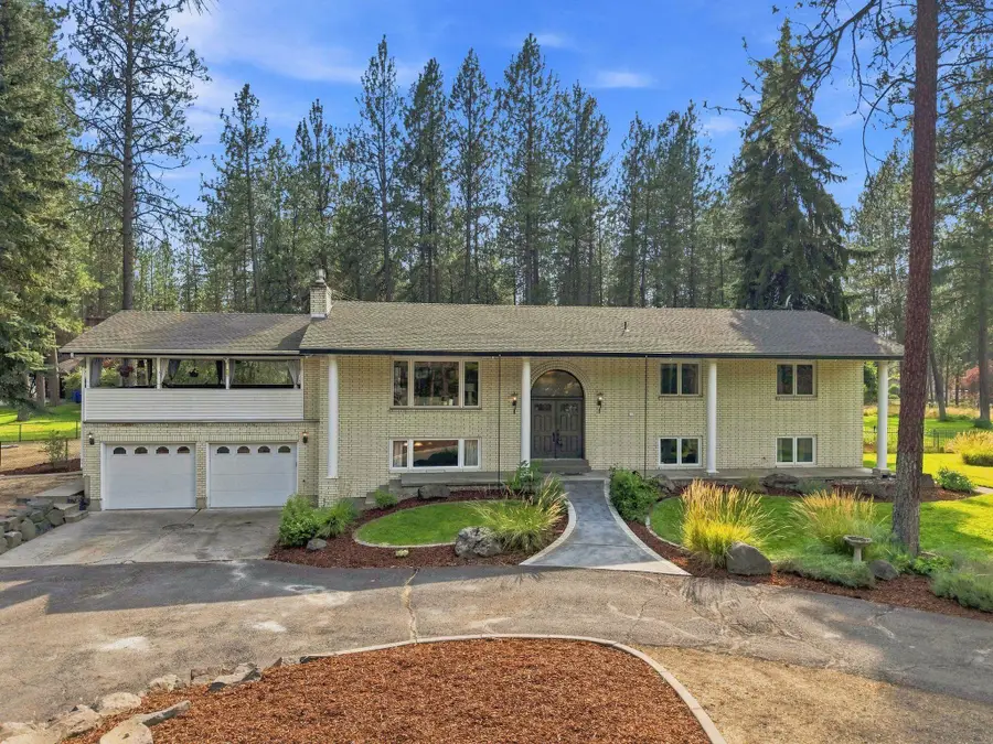 17317 N Saddle Hill Rd, Colbert, WA 99005 - #2