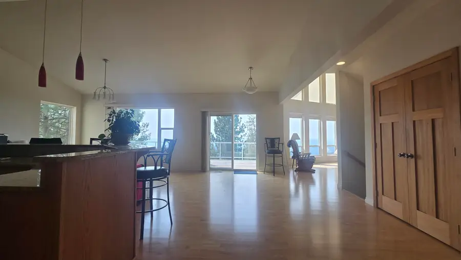 6551 Blue Ridge Way, Deer Park, WA 99006 - #2