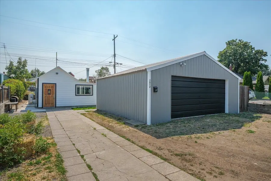 1914 E Heroy Ave, Spokane, WA 99207 - #2