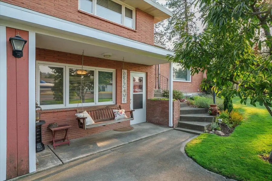 3423 W Elmhurst Ave, Spokane, WA 99208 - #3