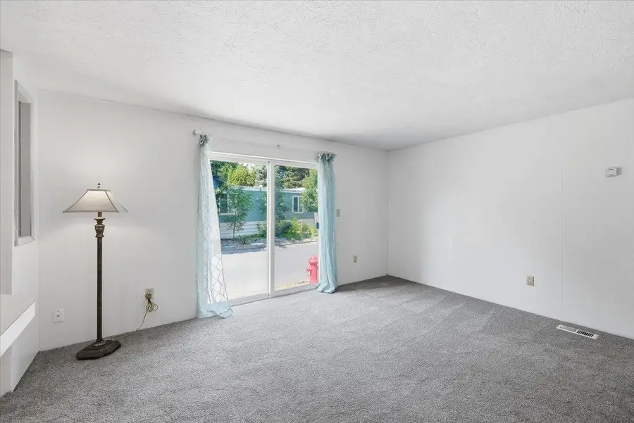 3231 W Boone, 528, Spokane, WA 99201 - #2