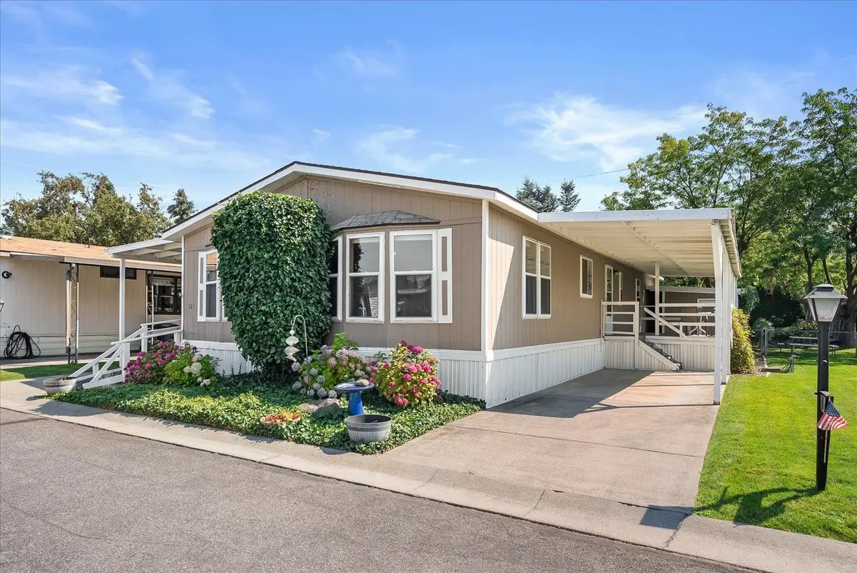 304 S Conklin Rd, Spokane Valley, WA 99037 - #1