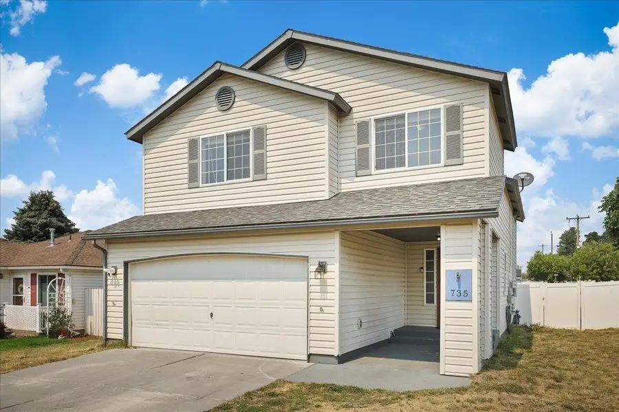 735 E Tara Lee Ave, Medical Lake, WA 99022 - #3