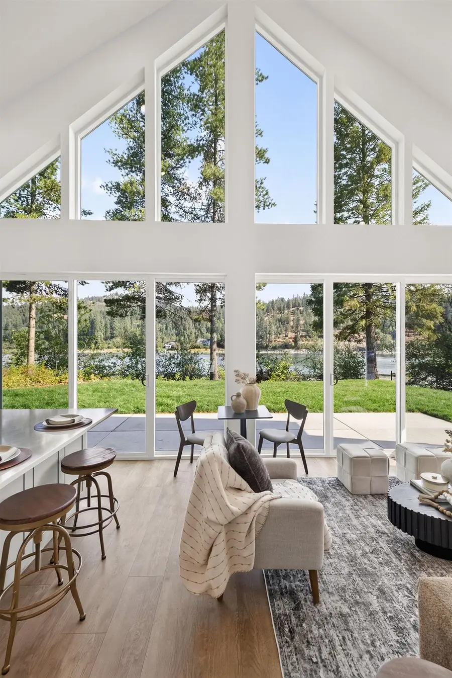 1320 Stanley Dr, Newport, WA 99156 - #2