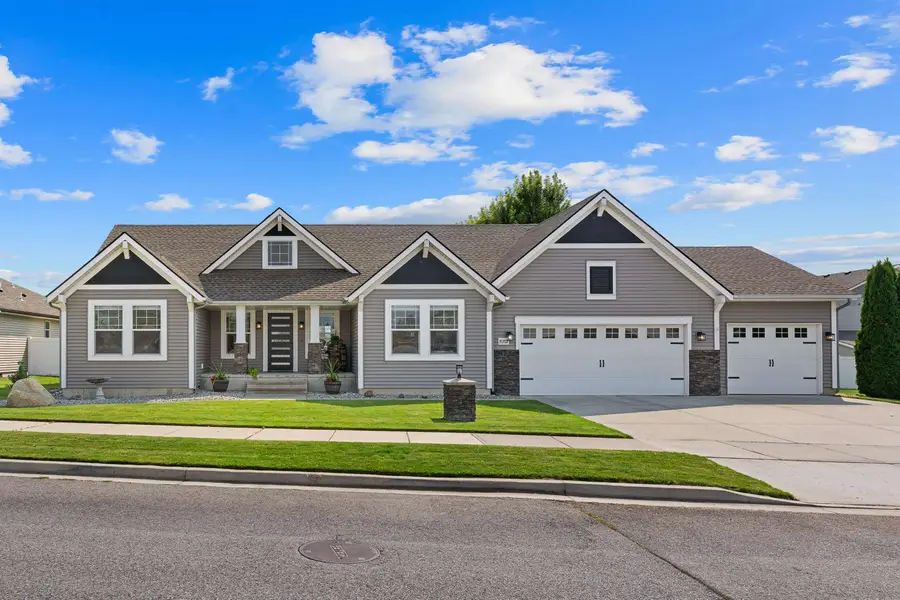 19202 E 11th Ave, Greenacres, WA 99016 - #2