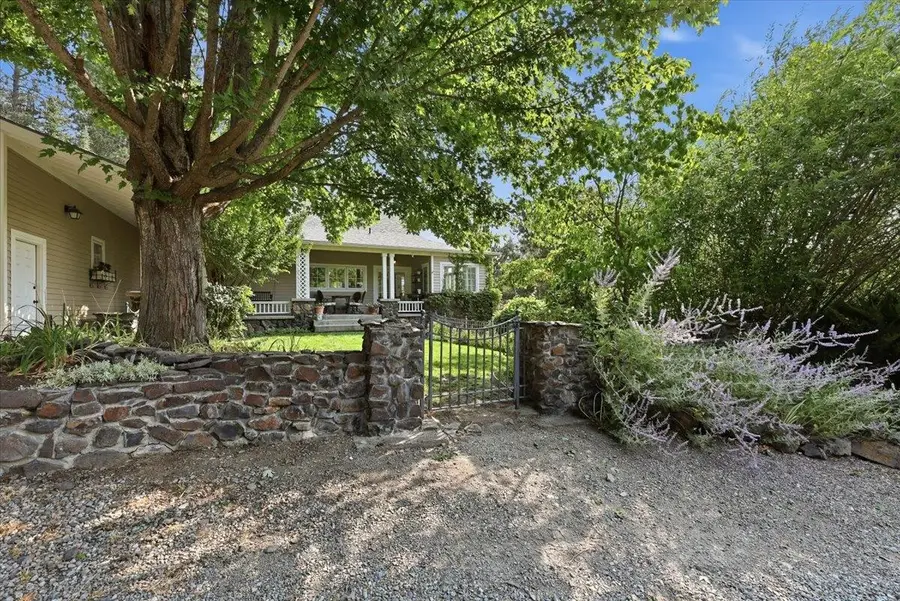 8417 S Windmill Rd, Spokane, WA 99223 - #2