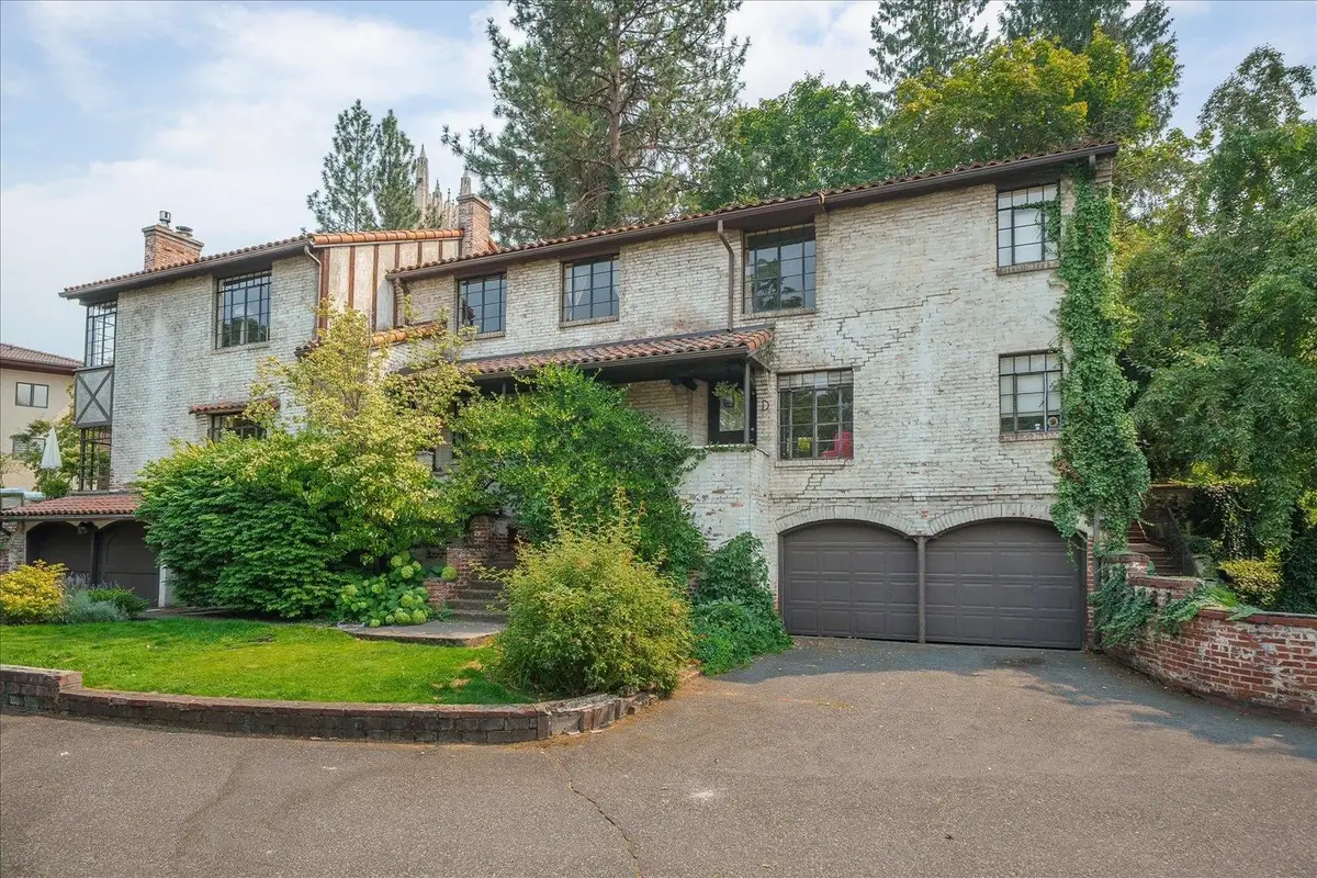 1107 S Grand Blvd #Unit D, Spokane, WA 99202 - #1