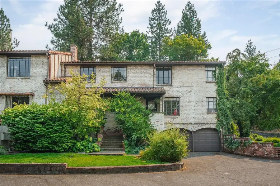 1107 S Grand Blvd #Unit D, Spokane, WA 99202 - #2