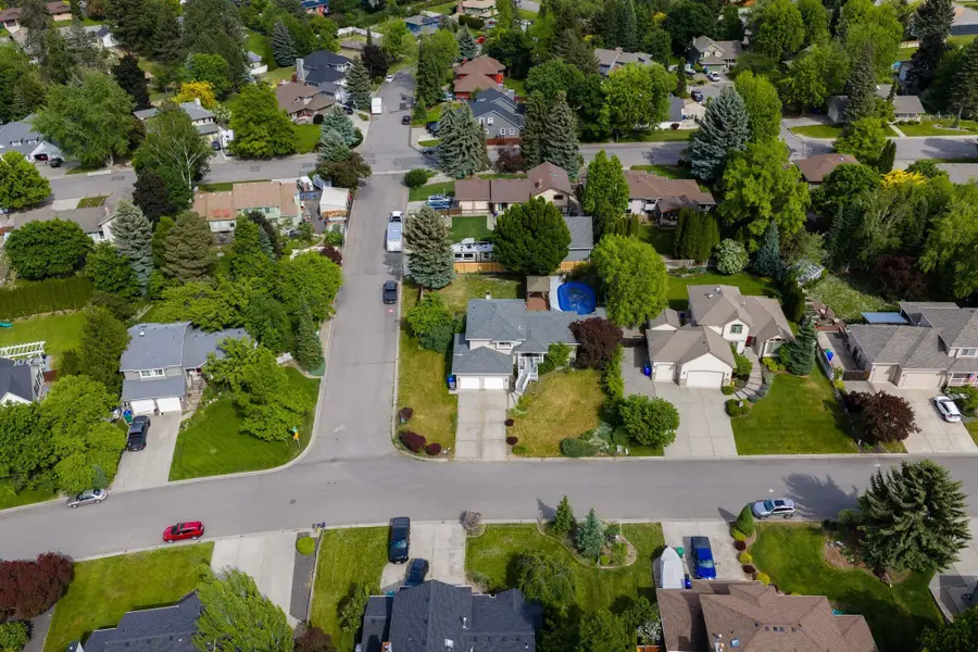 3901 S Sunderland Dr, Spokane Valley, WA 99206 - #2