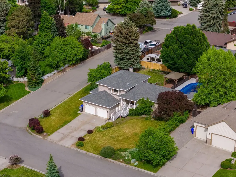 3901 S Sunderland Dr, Spokane Valley, WA 99206 - #3