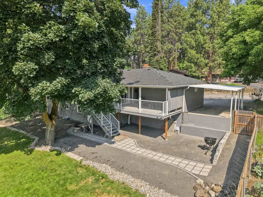12118 E 22nd Ave, Spokane Valley, WA 99206 - #2