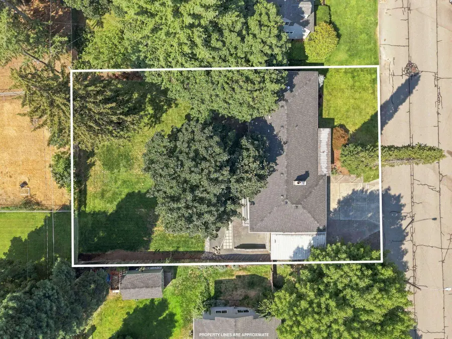 12118 E 22nd Ave, Spokane Valley, WA 99206 - #3