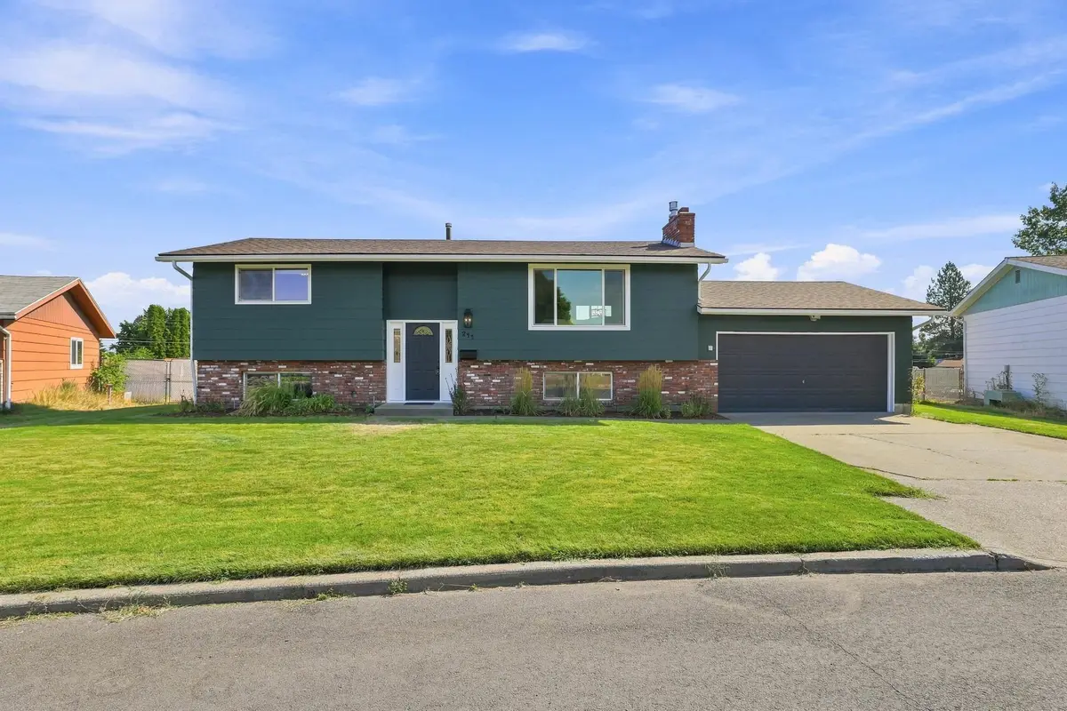 211 E Astor Dr, Spokane, WA 99208 - #1
