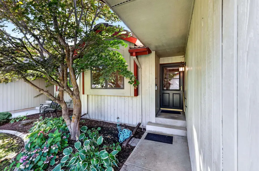 3908 S Alder Cir, Spokane, WA 99223 - #3
