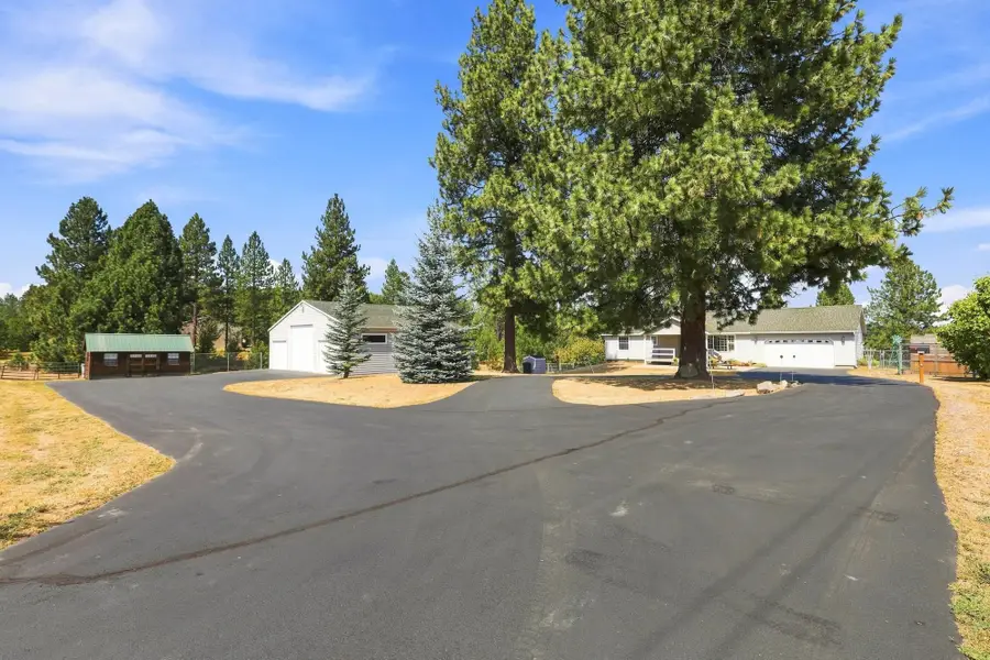 7012 W Burroughs Rd, Deer Park, WA 99006 - #3