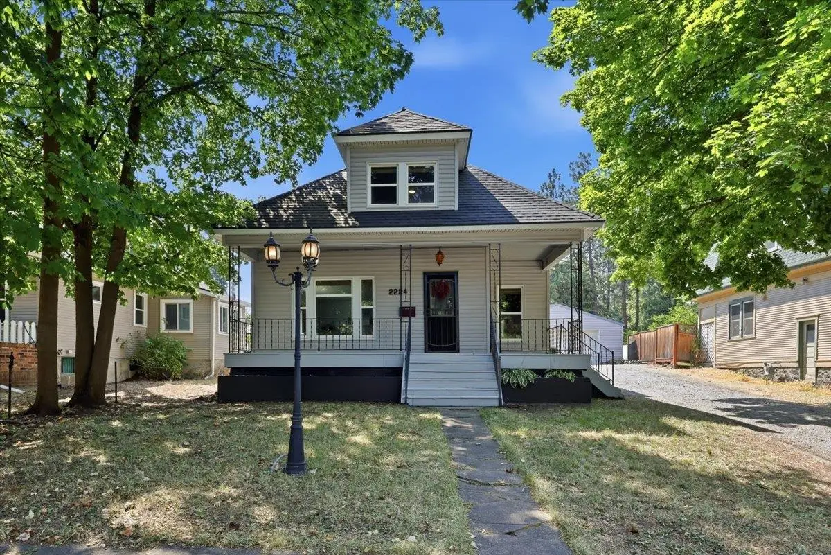 2224 S Grand Blvd, Spokane, WA 99203 - #1