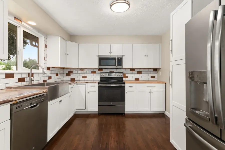 612 E Roundtable Cir, Spokane, WA 99218 - #3