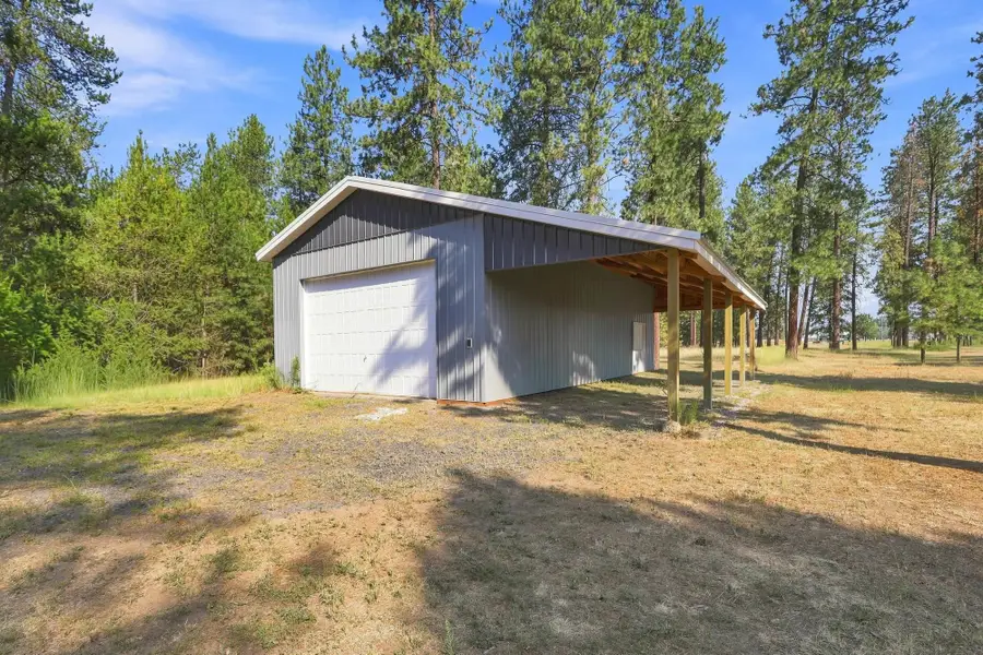321 E Saltz Ln, Deer Park, WA 99006 - #2