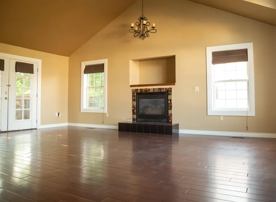 1316 W Maxine Ct, Spokane, WA 99208 - #2