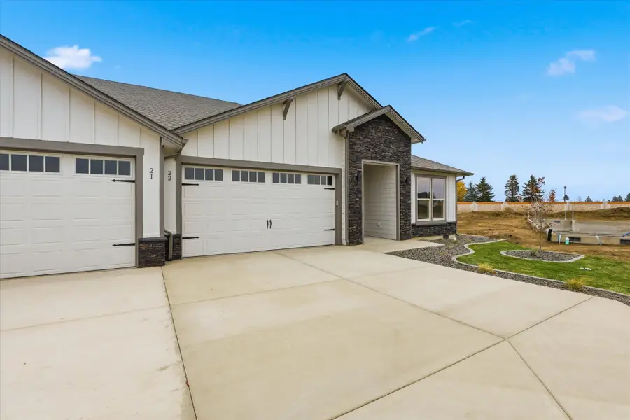1109 - 22 N Country Club Dr #22, Deer Park, WA 99006 - #2