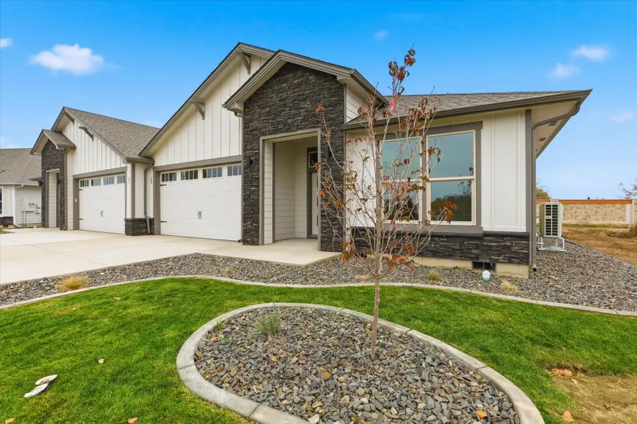 1109 - 22 N Country Club Dr #22, Deer Park, WA 99006 - #3