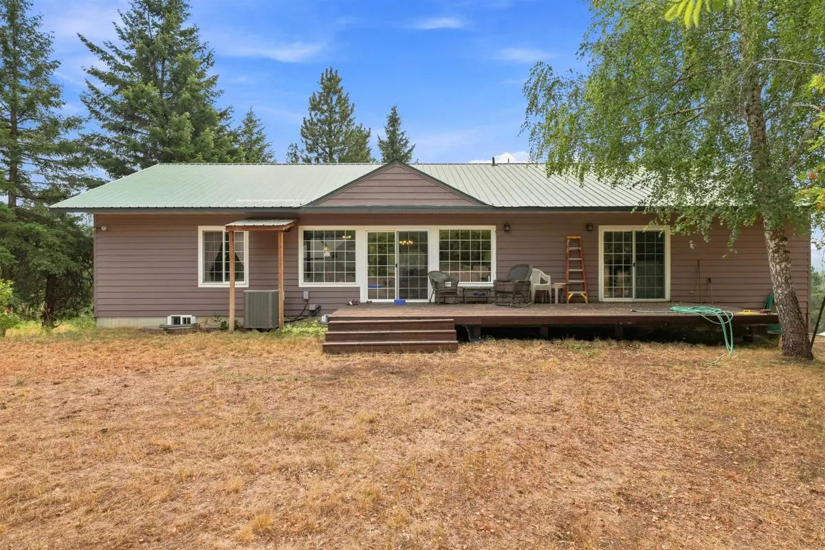 9722 Scotia Rd, Newport, WA 99156 - #1