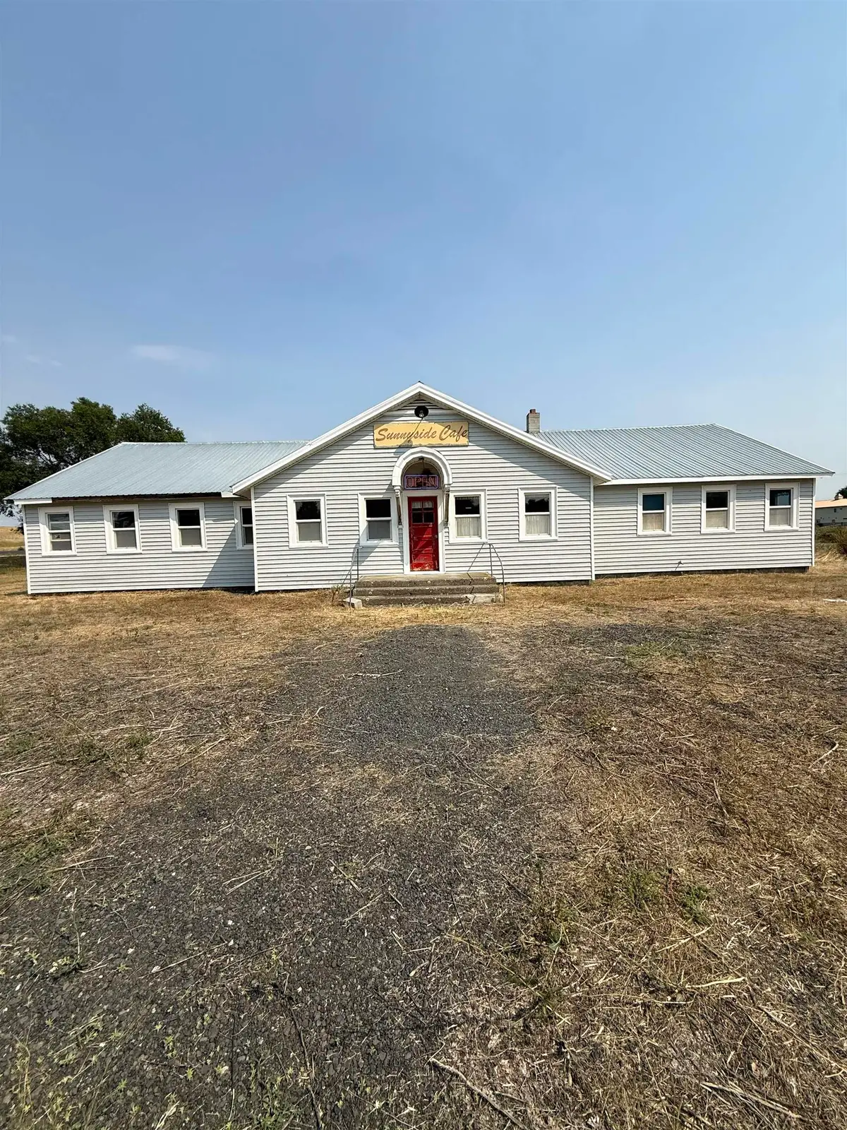15 S 1st St, Almira, WA 99103 - #1