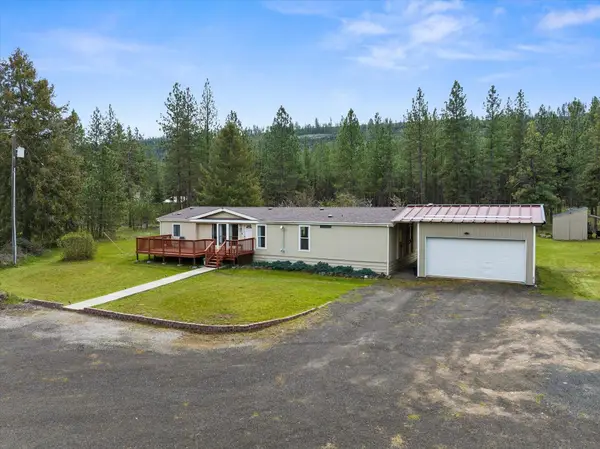 27711 W Long Lake Rd, Ford, WA 99013