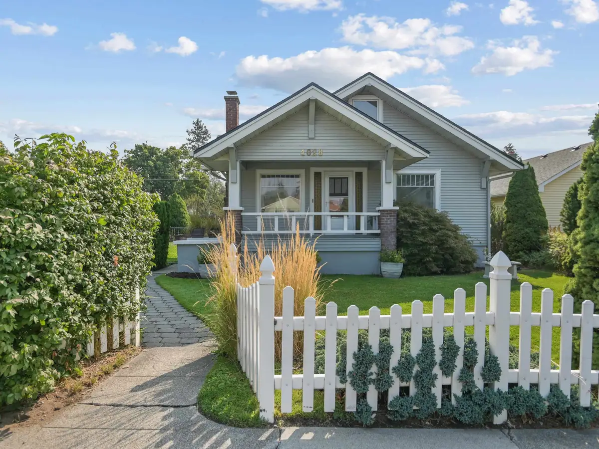 4028 N Lincoln St, Spokane, WA 99205 - #1