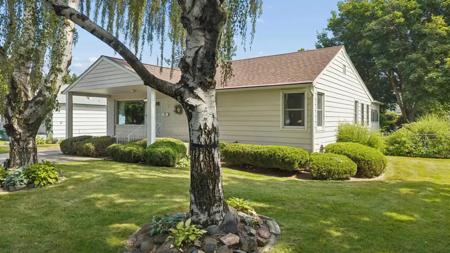 5726 N C St, Spokane, WA 99205 - #3