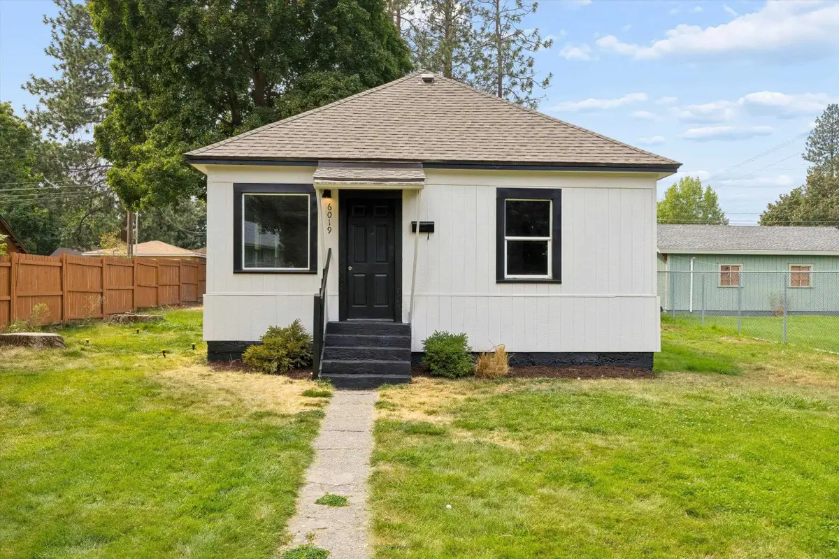 6019 N Stevens St, Spokane, WA 99205 - #1