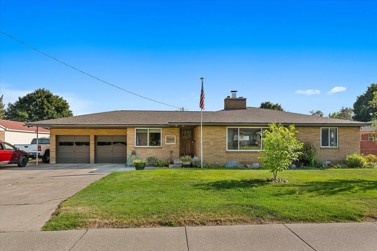 14724 E Broadway Ave, Spokane Valley, WA 99216 - #1