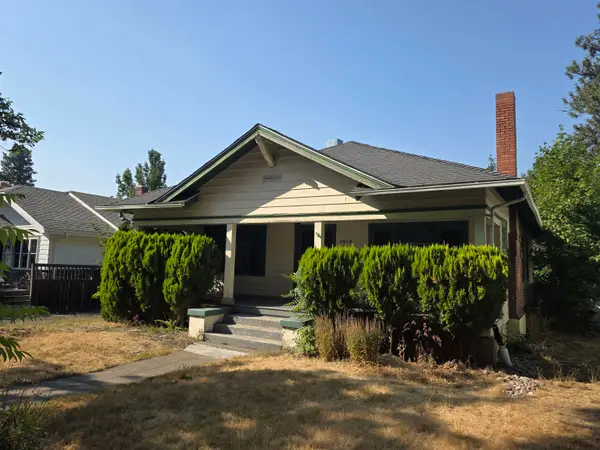 1014 W 24th Ave, Spokane, WA 99203-1229