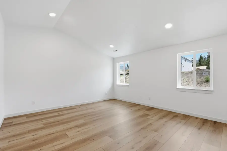 1560 W 67th Ave, Spokane, WA 99224 - #3