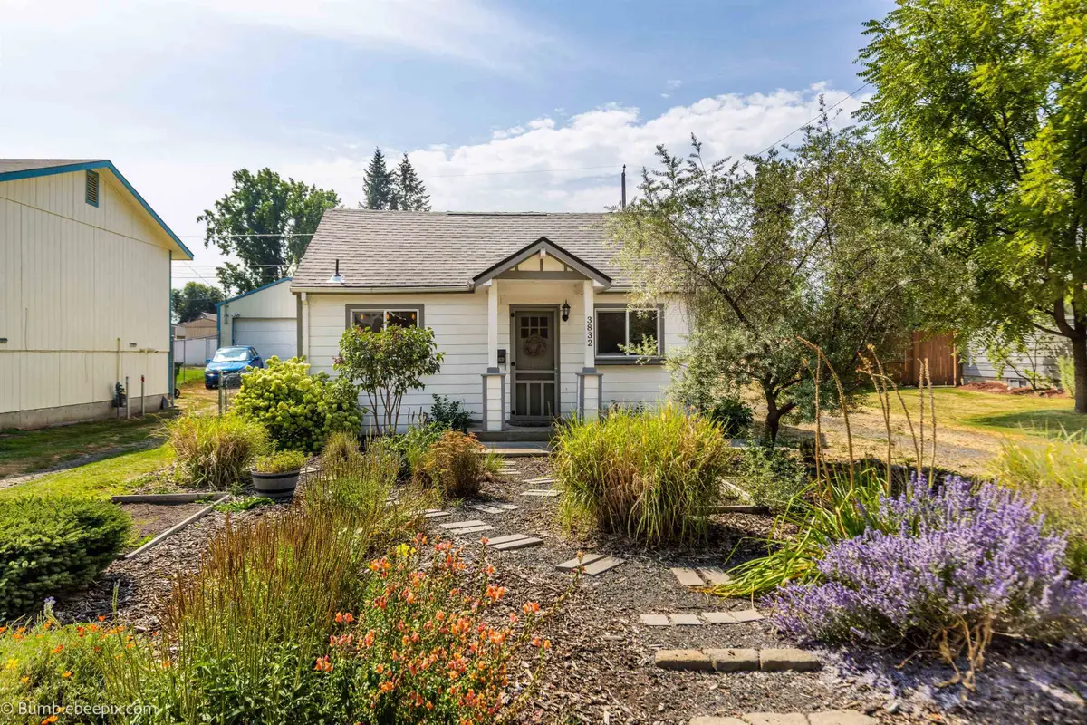 3832 E Bridgeport Ave, Spokane, WA 99217 - #1