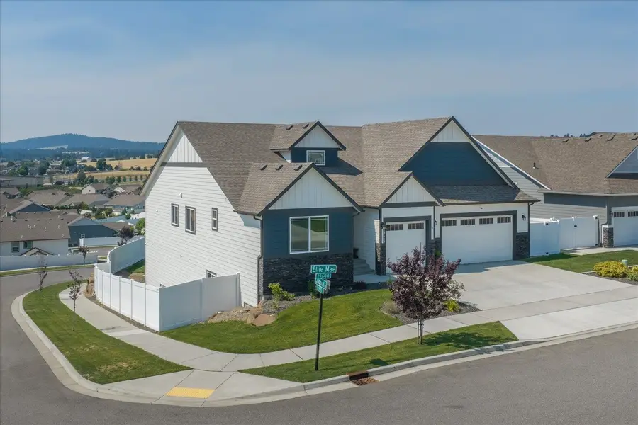 19610 E Ellie Mae Ave, Greenacres, WA 99016 - #2