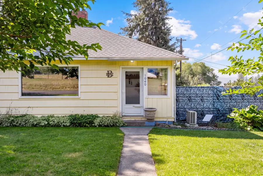 1060 E 8th Ave, Colville, WA 99114 - #3