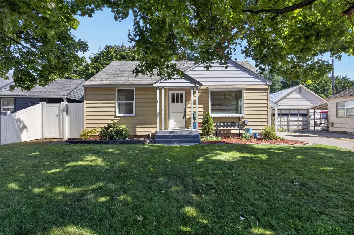 10012 N Andrew St, Spokane, WA 99218 - #1