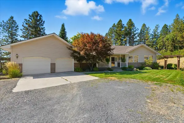 10924 S Latah Ln, Spokane, WA 99223
