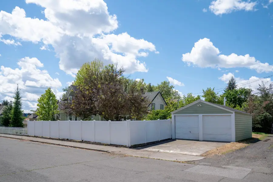1804 W Augusta Ave, Spokane, WA 99205 - #3