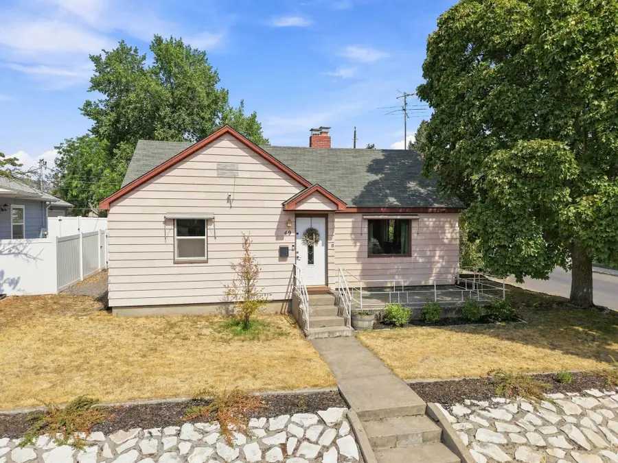 49 E Providence Ave, Spokane, WA 99207 - #3