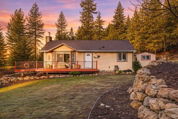 702 Mccammon Dr, Elk, WA 99009