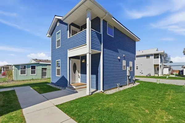7125 N Crestline St, Spokane, WA 99217