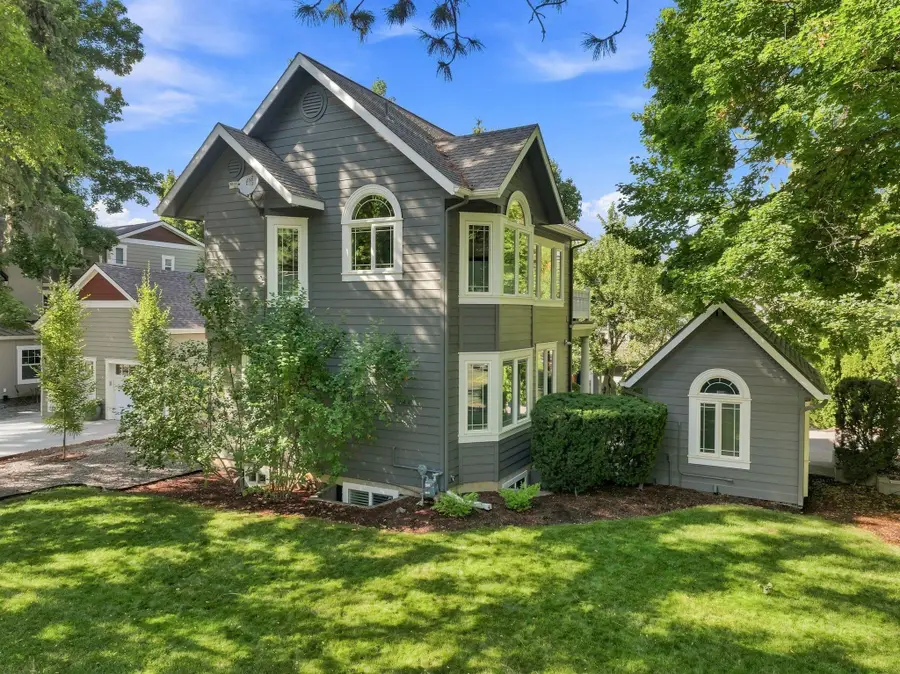 1727 E 16th Ave, Spokane, WA 99203 - #2