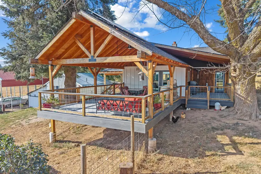 711 Milan Farms Rd, Elk, WA 99009 - #2