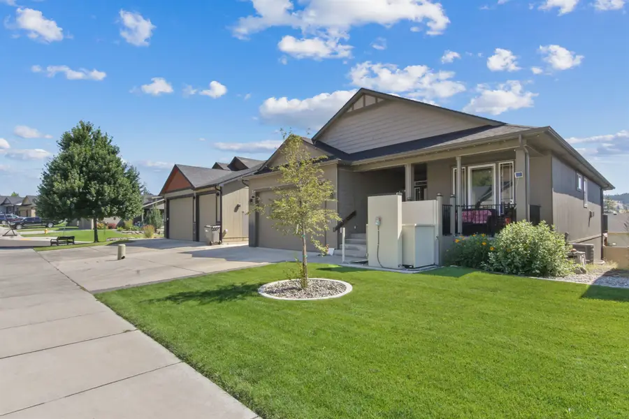 3209 S Dearborn Ln, Spokane, WA 99223 - #2