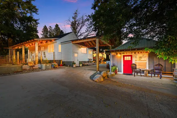 711+ Milan Farms Rd, Elk, WA 99009