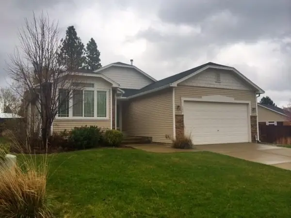 306 W Heidi Ln, Spokane, WA 99208