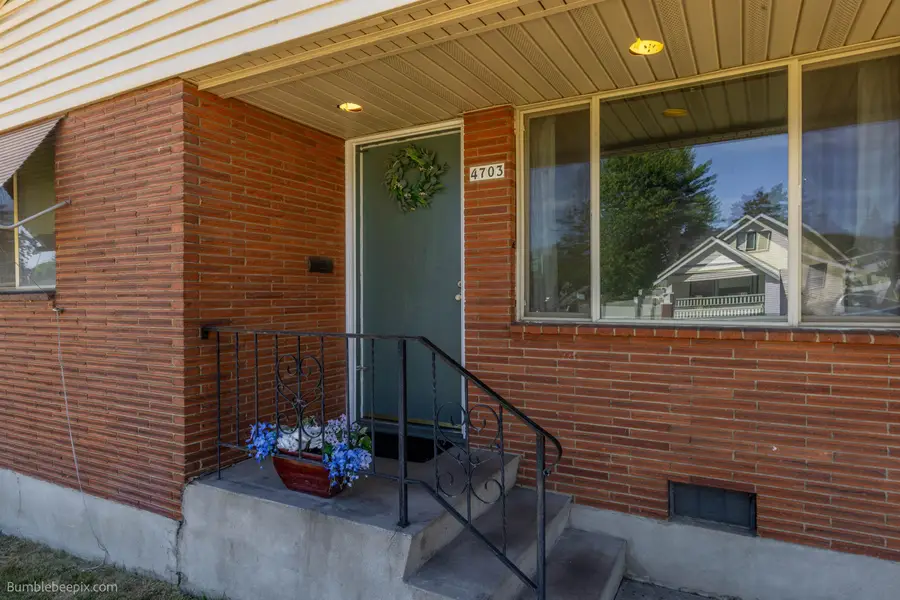 4703 N Stevens St, Spokane, WA 99205 - #2