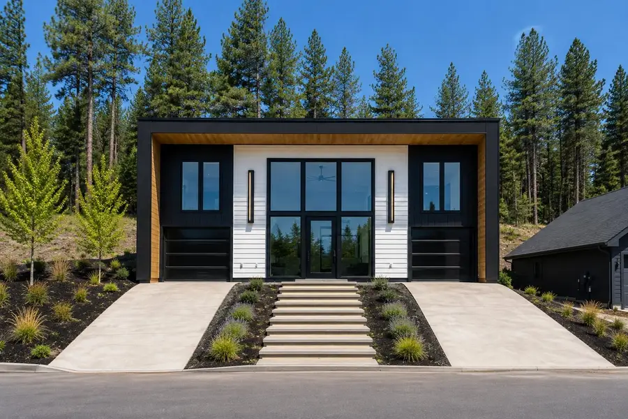 7905 N Jefferson Dr, Spokane, WA 99208 - #3